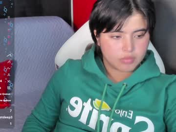 Michell_Petty01 Chaturbate stream image from January 22, 2025
