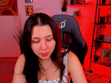 Adelleb Chaturbate stream image from January 22, 2025