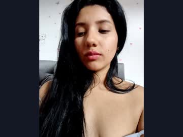 Emili_Riders Chaturbate stream image from January 22, 2025