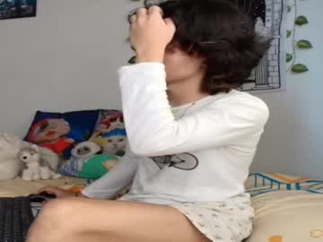 Corey_Moon Chaturbate stream image from January 22, 2025