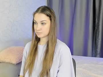 Emma__Howard Chaturbate stream image from January 22, 2025