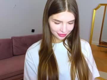 Alishashyy Chaturbate stream image from January 22, 2025