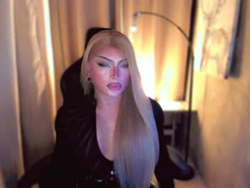 Queenarthalia Chaturbate stream image from January 22, 2025