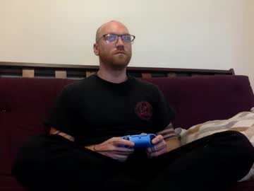 Darlcomllc Chaturbate stream image from January 22, 2025