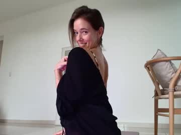 Itsallaboutenergy___ Chaturbate stream image from January 22, 2025