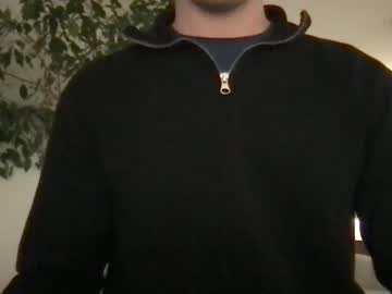 Cristianovilla Chaturbate stream image from January 22, 2025