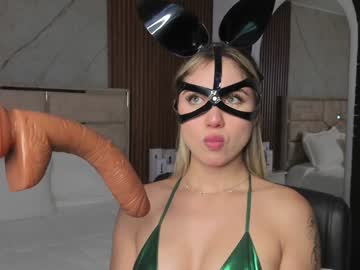 Emilyhendrix_ Chaturbate stream image from January 22, 2025