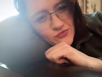 Kinkbitch25 Chaturbate stream image from January 22, 2025