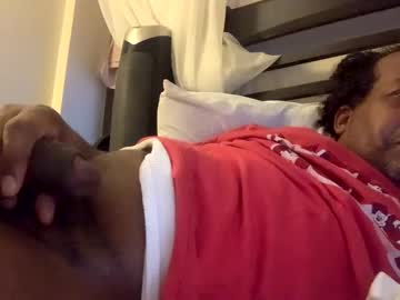 Sportyesce Chaturbate stream image from January 22, 2025