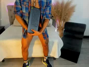 Daarkomalfoy Chaturbate stream image from January 22, 2025