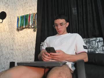 Joulianogreco1 Chaturbate stream image from January 22, 2025