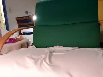 Snebolden Chaturbate stream image from January 22, 2025