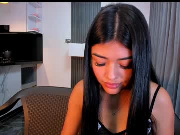 1bonnie Chaturbate stream image from January 22, 2025