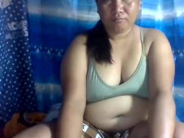 Emelybloom123 Chaturbate stream image from January 22, 2025