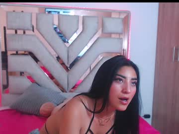 Zaira_Breze Chaturbate stream image from January 22, 2025