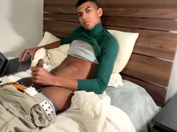 Lugbert99 Chaturbate stream image from January 22, 2025