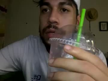 Alehot223 Chaturbate stream image from January 23, 2025