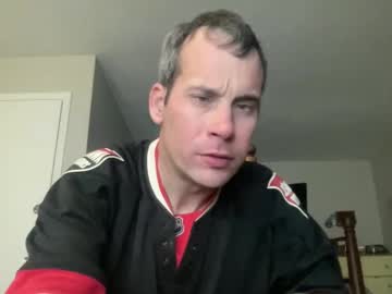 Tleigh24 Chaturbate stream image from January 23, 2025