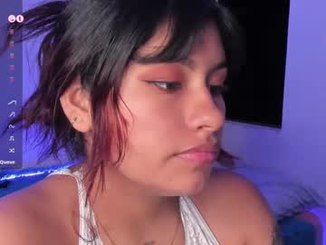 Chantalpetit Chaturbate stream image from January 23, 2025