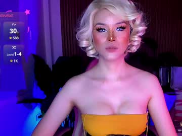 Jakolatey Chaturbate stream image from January 23, 2025