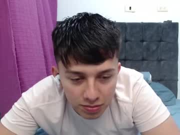 Cutesmith_04 Chaturbate stream image from January 23, 2025