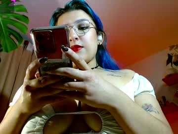 Evethereal Chaturbate stream image from January 23, 2025