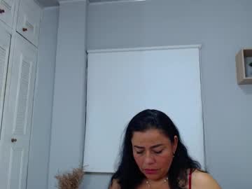 Loren_Bash Chaturbate stream image from January 23, 2025
