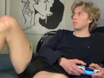 Clydeaustin Chaturbate stream image from January 23, 2025