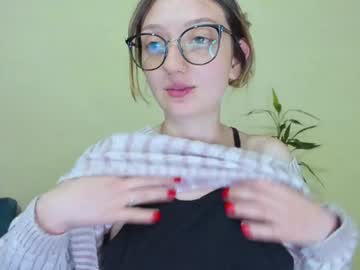 Girlsativa Chaturbate stream image from January 23, 2025