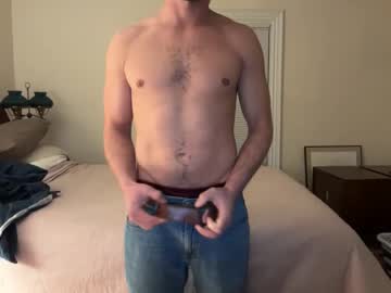 Secretgiant Chaturbate stream image from January 23, 2025