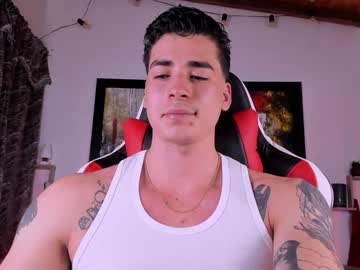Liamwyatt_ Chaturbate stream image from January 23, 2025