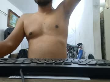 Mrdongato01 Chaturbate stream image from January 23, 2025