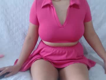 Single__Mom Chaturbate stream image from January 23, 2025