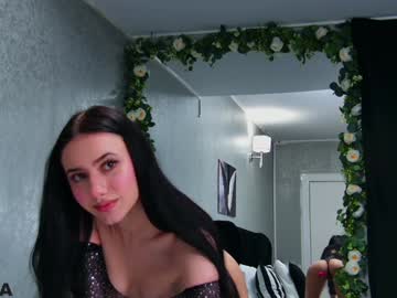 Angelasun Chaturbate stream image from January 23, 2025