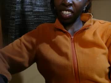 Ceci5 Chaturbate stream image from January 23, 2025