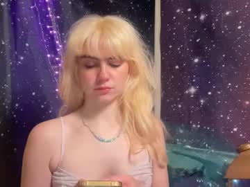 Honeyxlimbed Chaturbate stream image from January 23, 2025