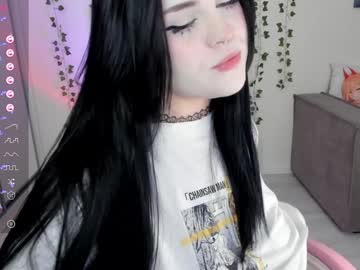 Selena___Cute Chaturbate stream image from January 23, 2025
