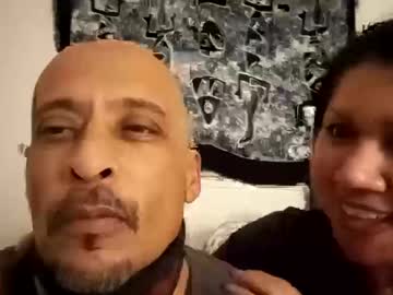 Browncple13 Chaturbate stream image from January 23, 2025