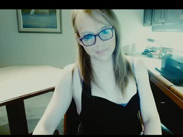 Gummykitkat Chaturbate stream image from January 23, 2025