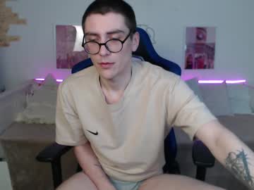 Mikejonson16 Chaturbate stream image from January 23, 2025