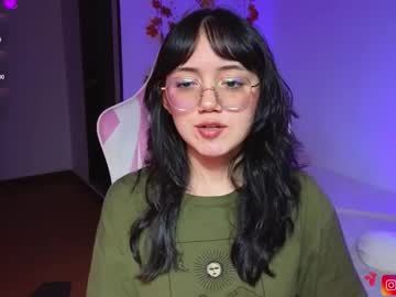 Suzumi_ Chaturbate stream image from January 23, 2025