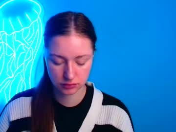 Foxy_Kamilla Chaturbate stream image from January 23, 2025