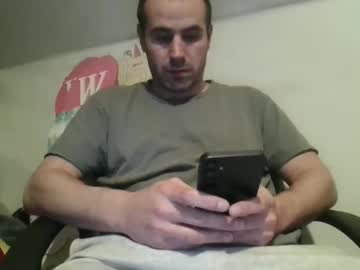 Milli3224 Chaturbate stream image from January 23, 2025