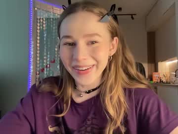 Whoisalisa Chaturbate stream image from January 23, 2025