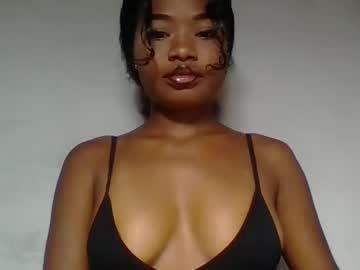 Jessica1807 Chaturbate stream image from January 23, 2025
