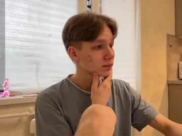 Malcolm_Yang Chaturbate stream image from January 23, 2025