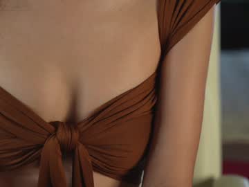Yvetta Chaturbate stream image from January 23, 2025
