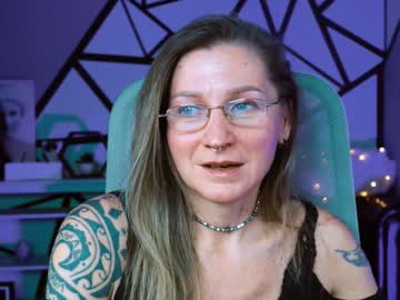 Fridatander Chaturbate stream image from January 23, 2025