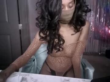 Tiaradarling Chaturbate stream image from January 23, 2025