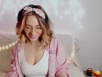 Eroticgiftxxx Chaturbate stream image from January 23, 2025